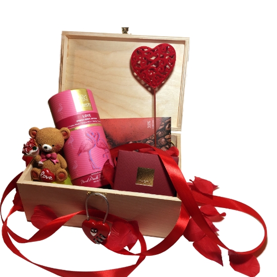 Greek Love Flavors Wooden Gift Box